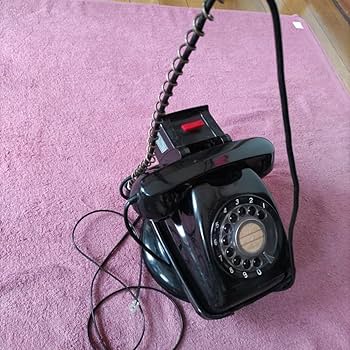 古い電話ぼろぼろダイヤル付き 昭和レトロ ダイヤル式黒電話 - メルカリ
